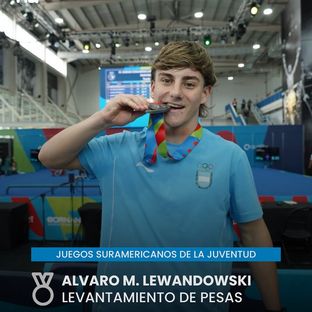 Photo by Sportmax on April 23, 2026. May be an image of text that says 'တ္တ a 26 na Ma SportMax OO JUEGOS SURAMERICANOS DE LA JUVENTUD Y ALVARO M. LEWANDOWSKI LEVANTAMIENTO DE PESAS'.